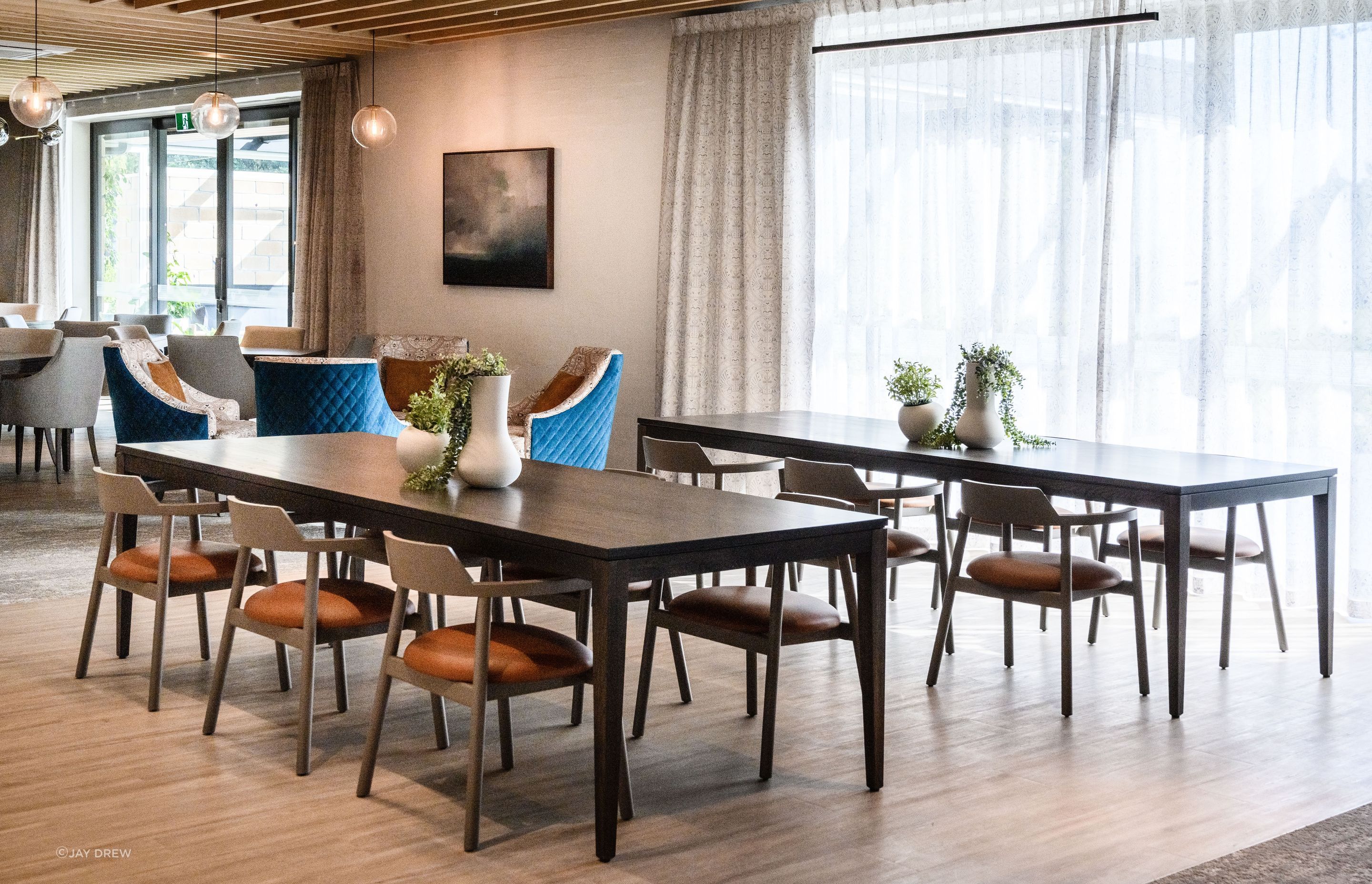 commercial-interiors-dining-spaces.jpg
