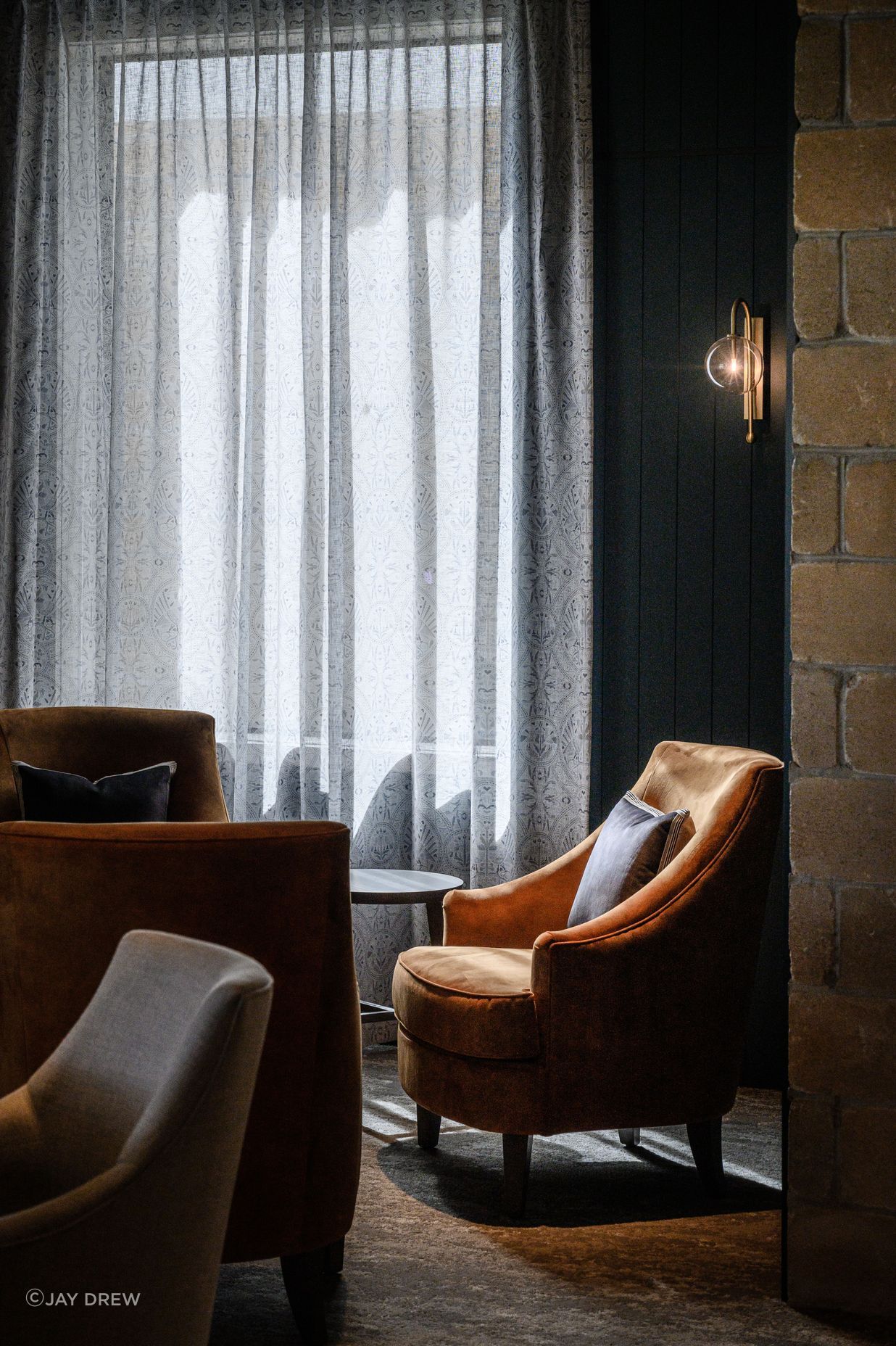 commercial-interiors-old-club-vibe.jpg