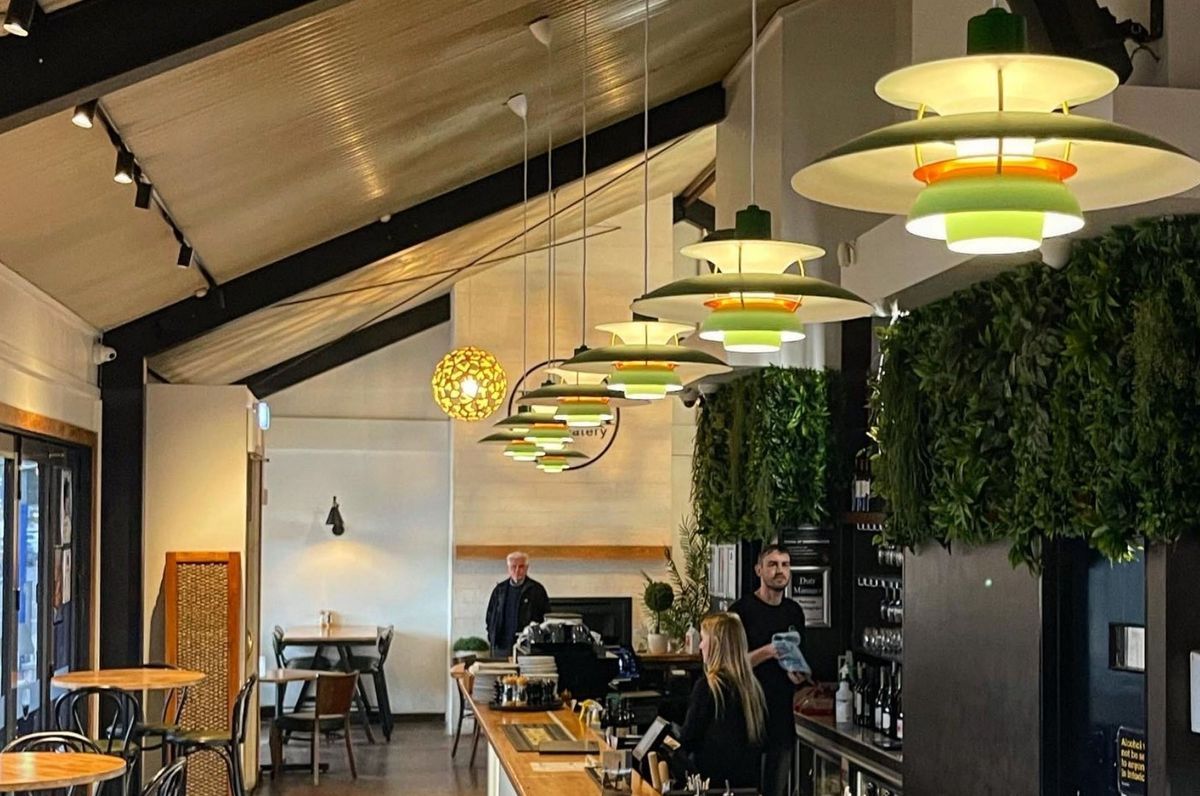 Diva Bar and Eatery