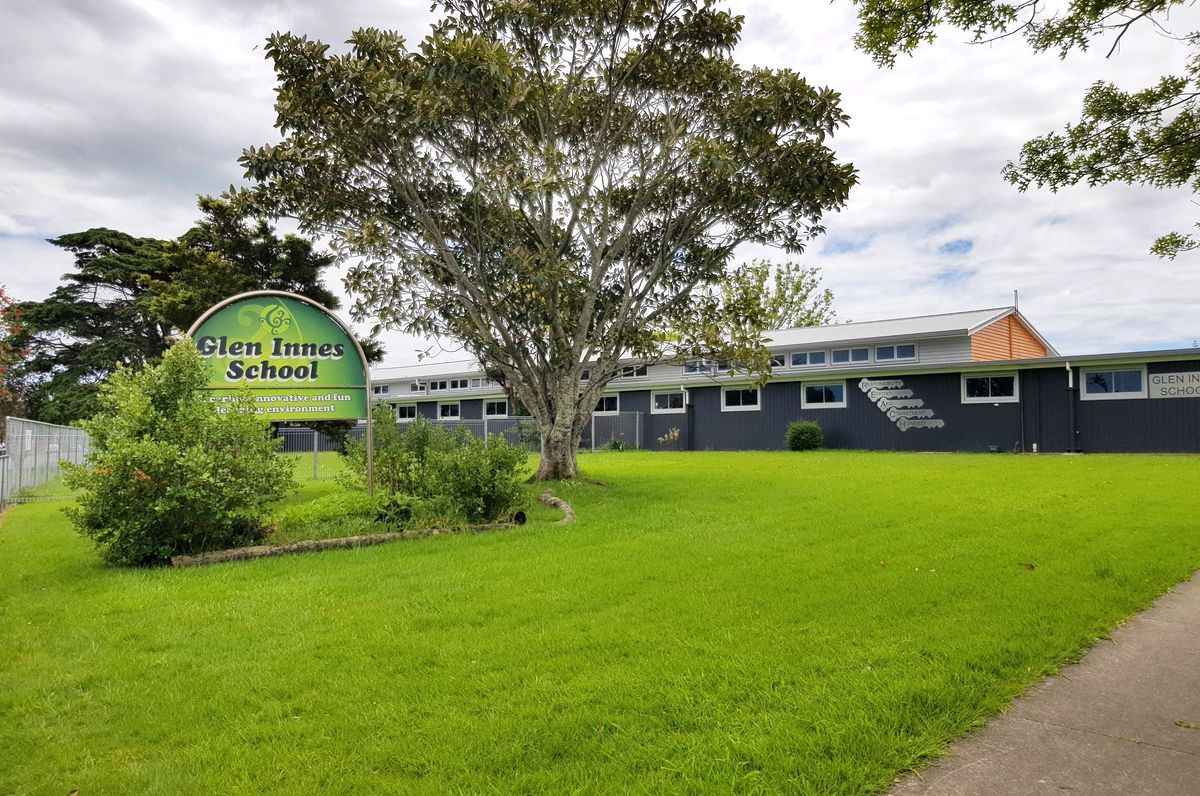 Glen Innes School