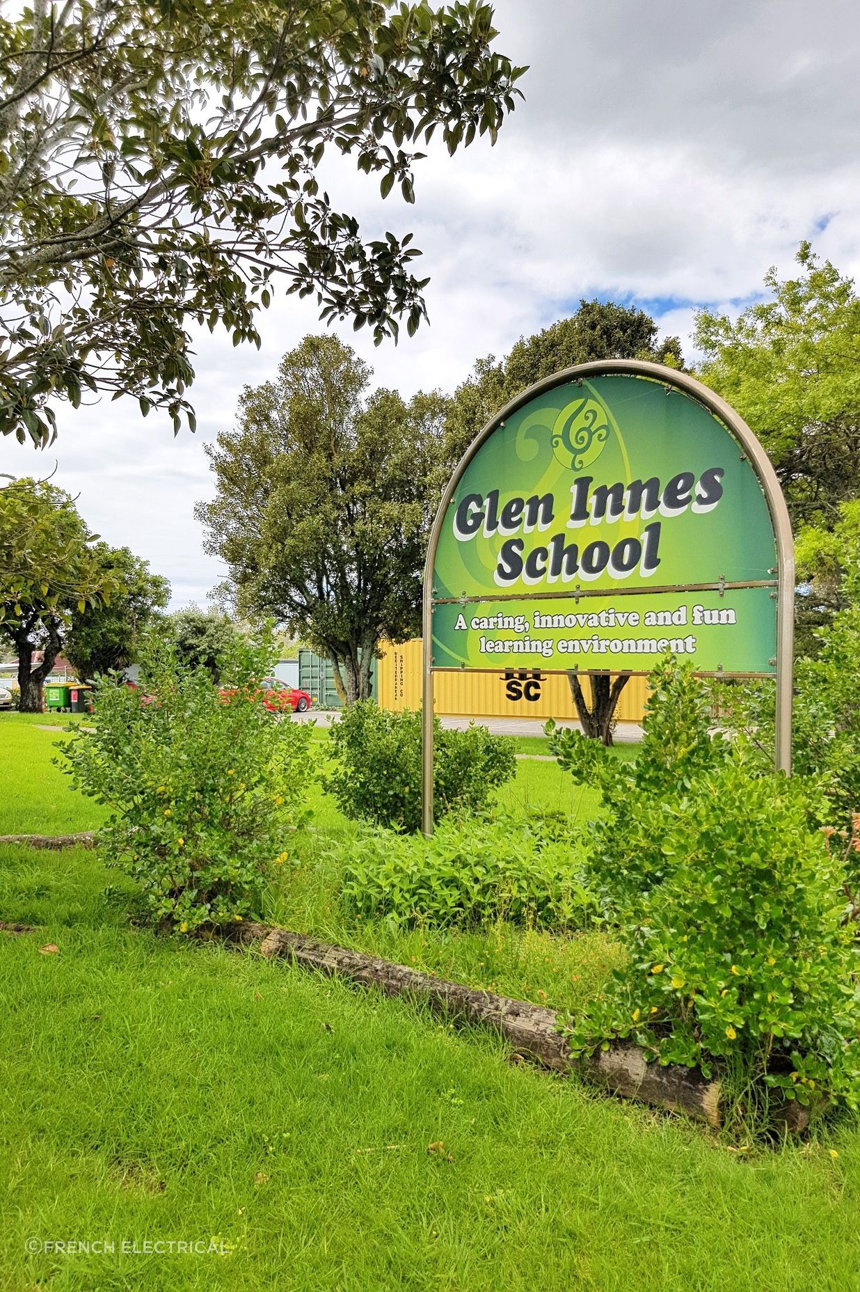 Glen Innes School