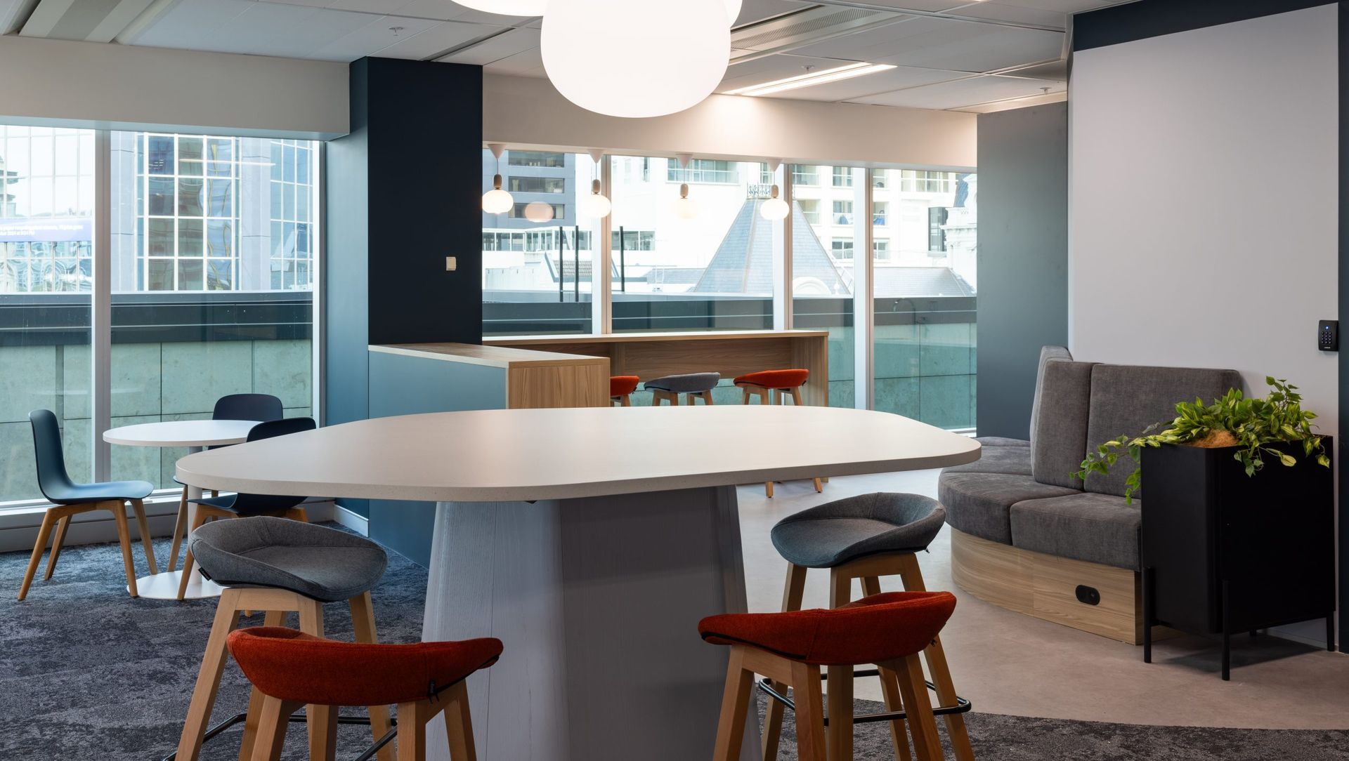 Hewlett Packard Enterprise, Britomart office banner