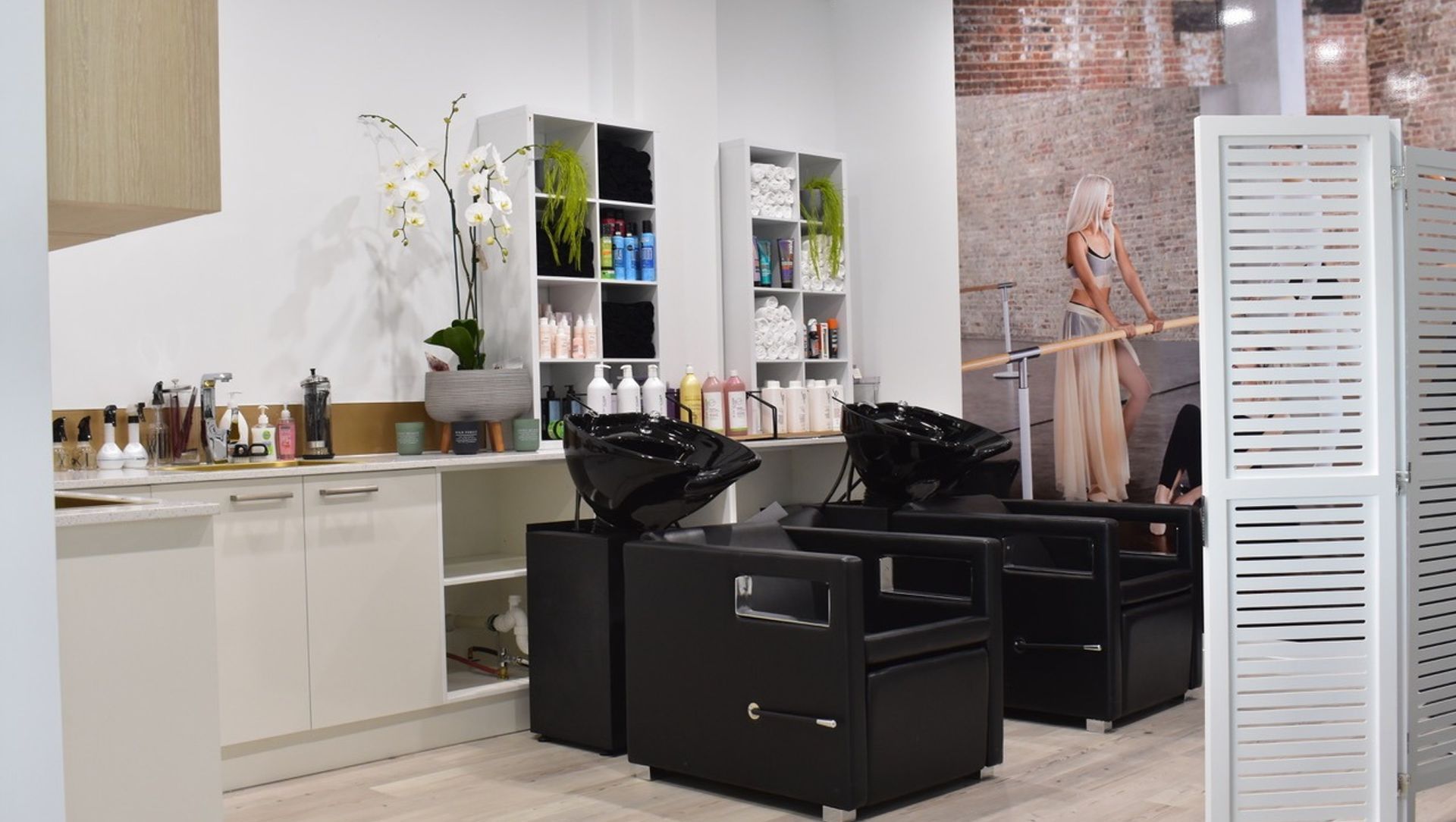 Hair Makeover Salon banner