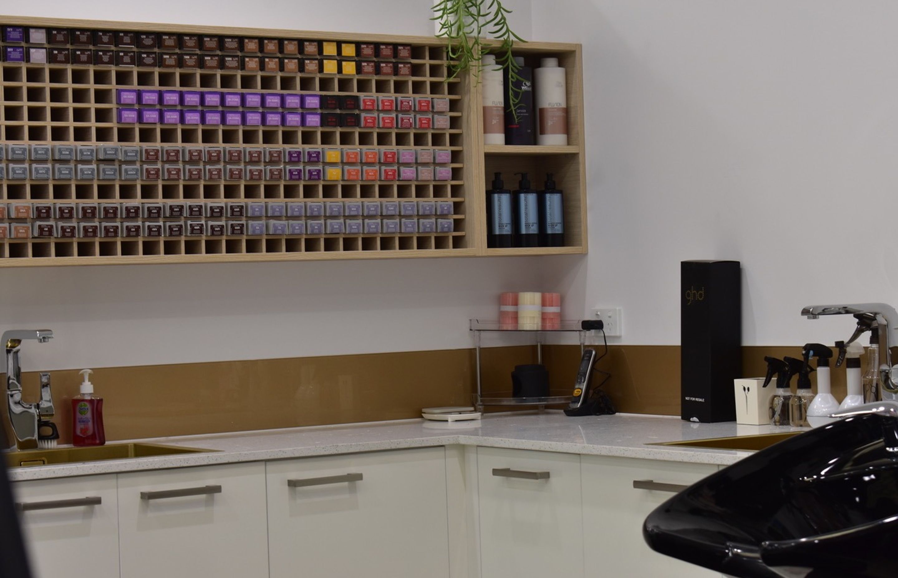 Hair Makeover Salon