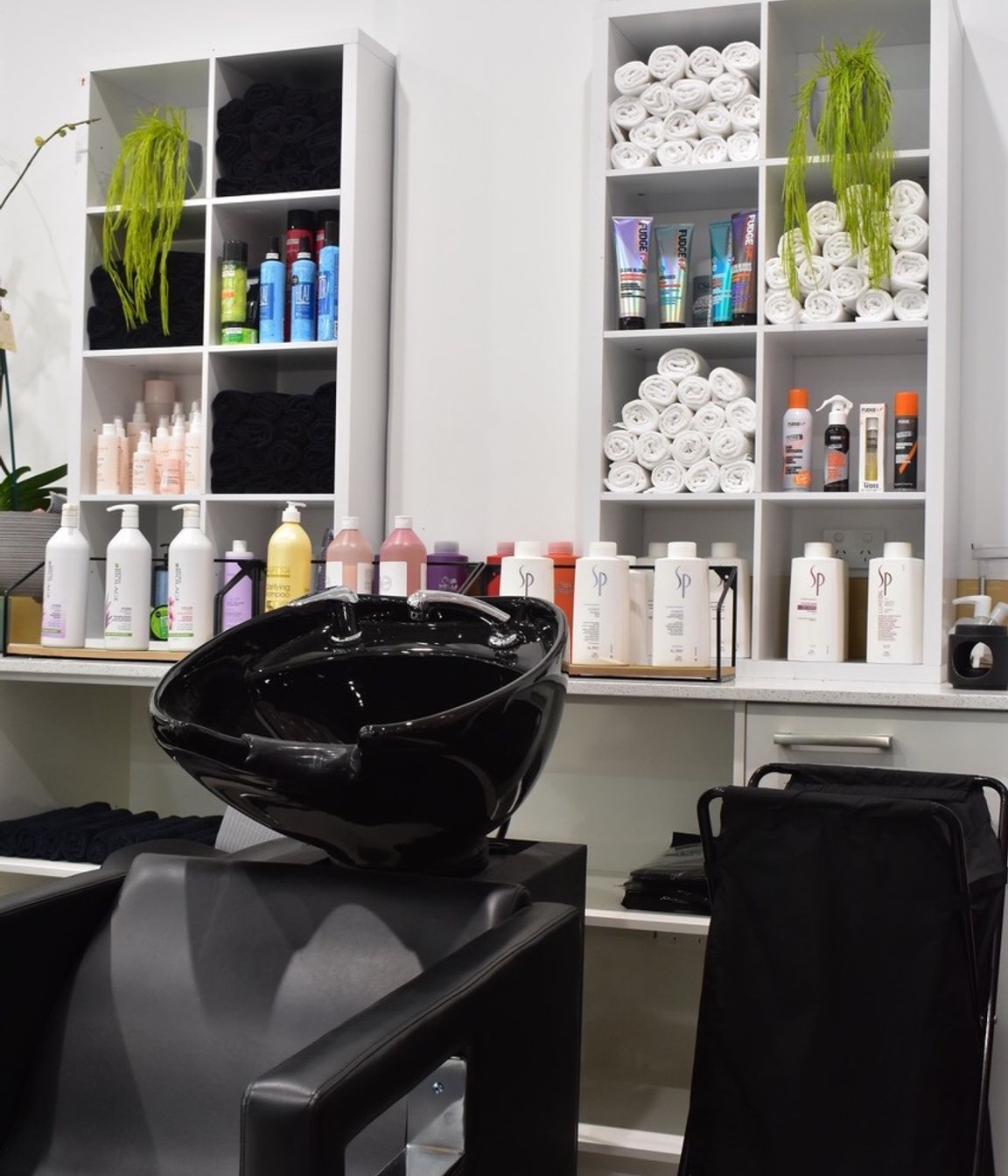 Hair Makeover Salon