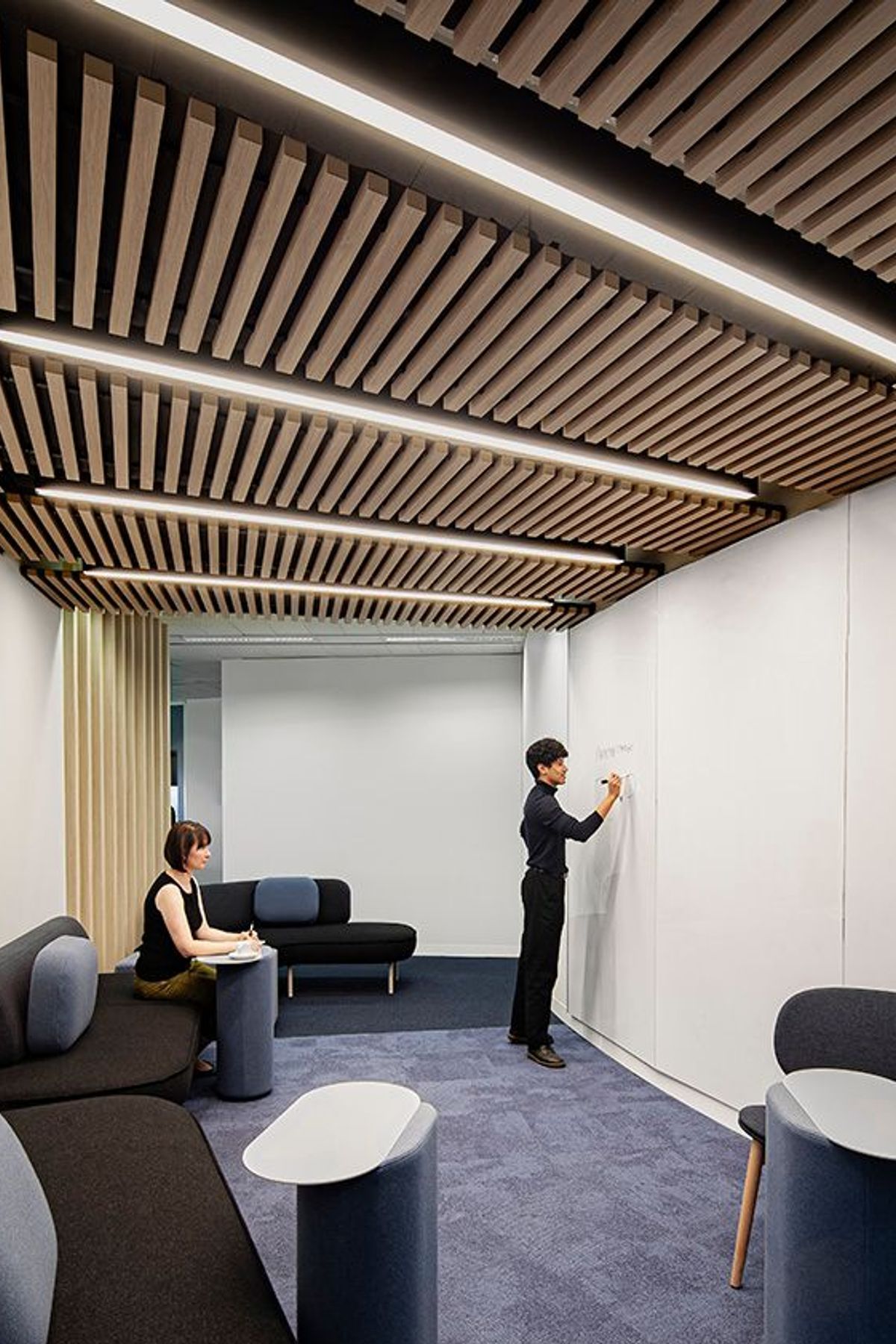 screenwoodfullres-3edm.jpg