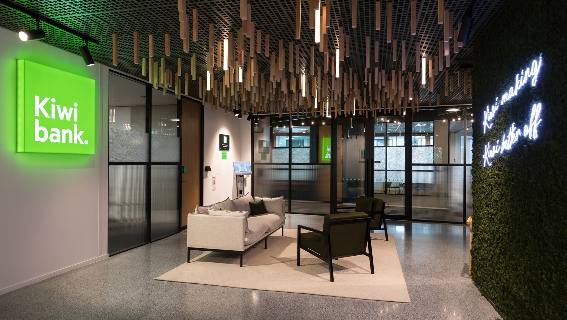 Kiwibank banner