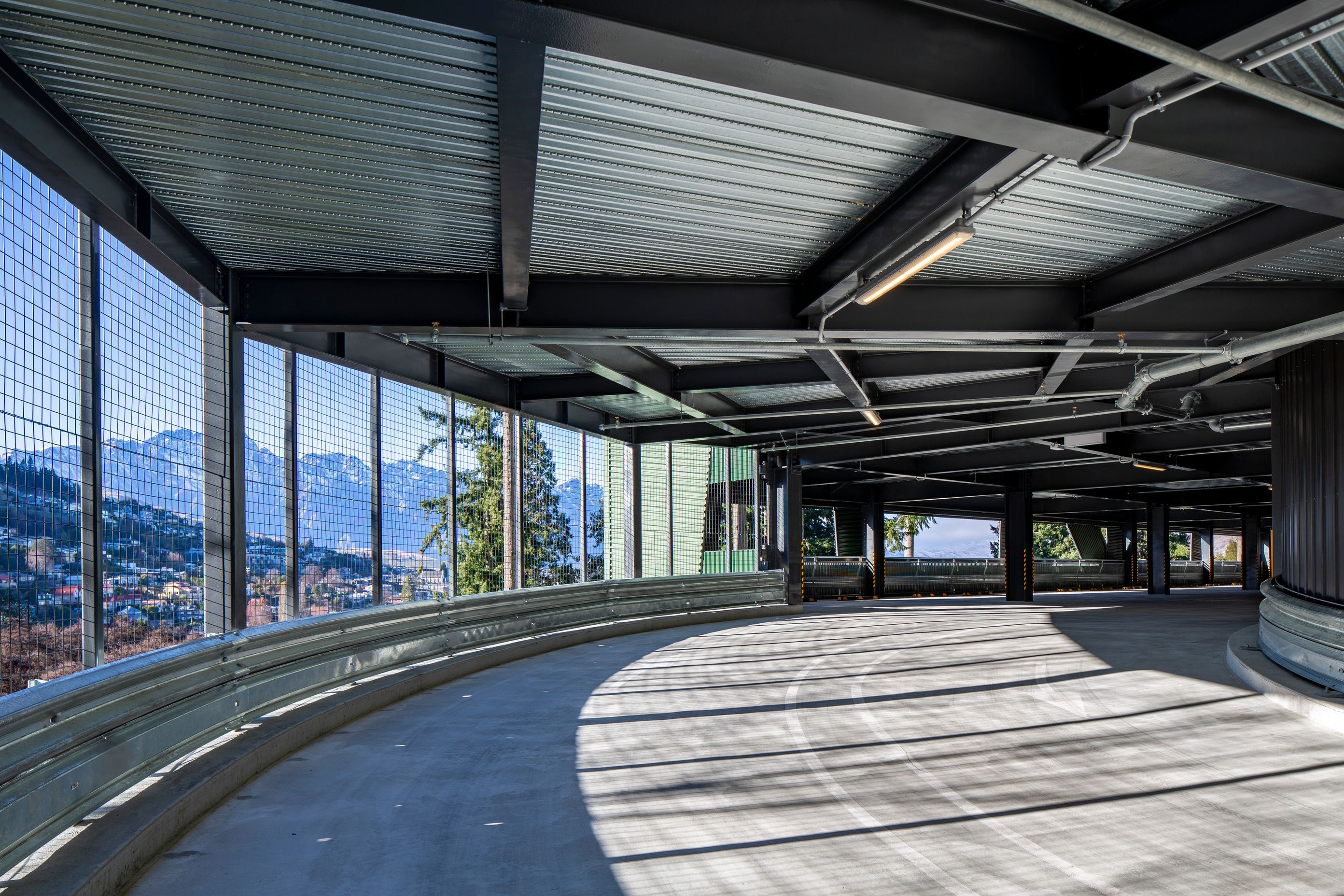 3SkylineBottomTerminalCarpark017.JPG