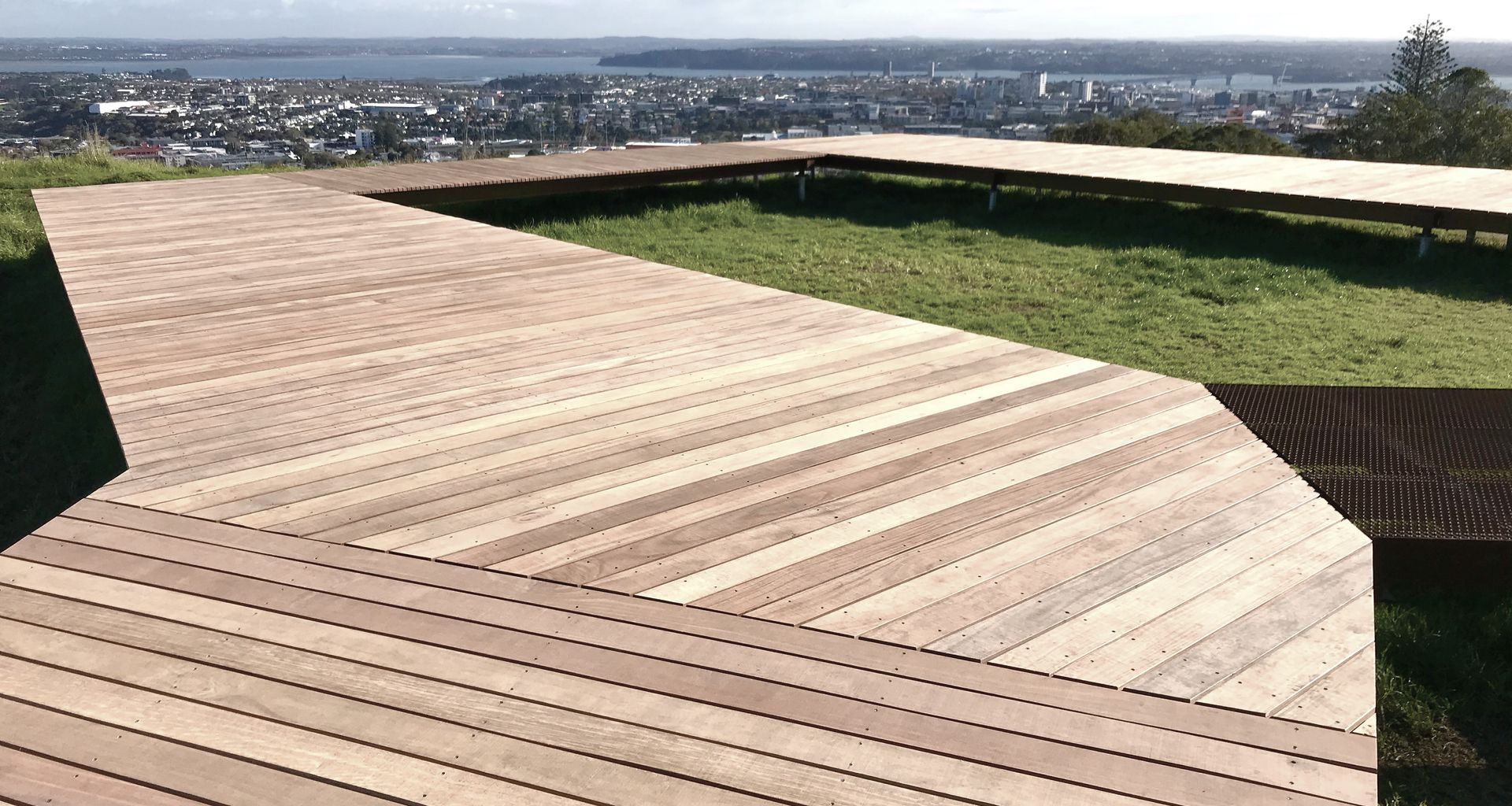 Maungawhau / Mt Eden Boardwalk banner