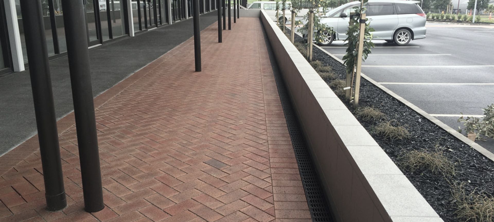 Nubrik Clay Paving In The Corinthian banner