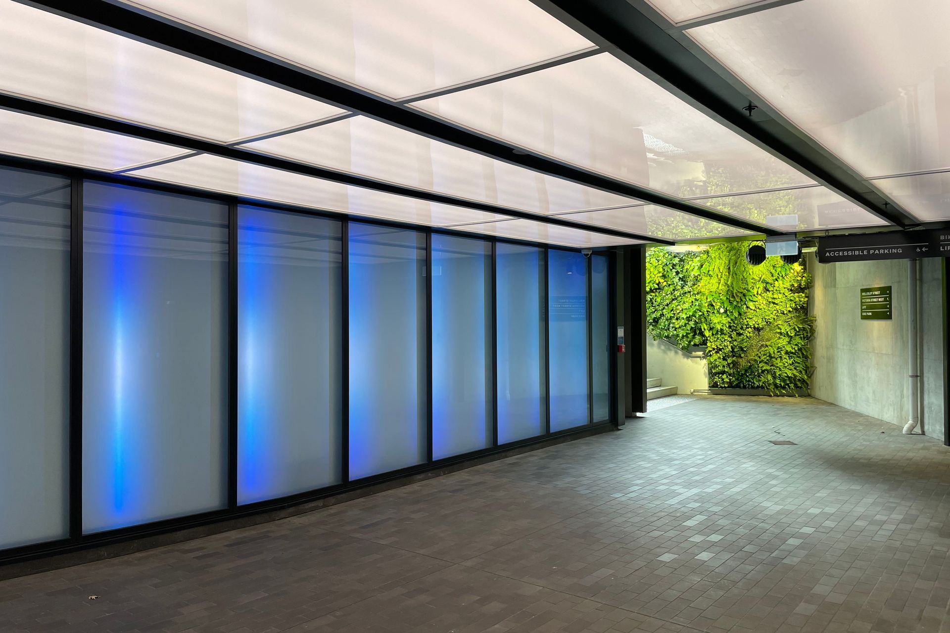 Les Mills Green Wall