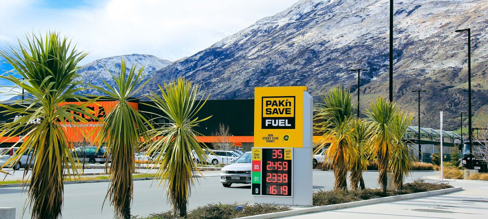 Pak'n Save Frankton banner