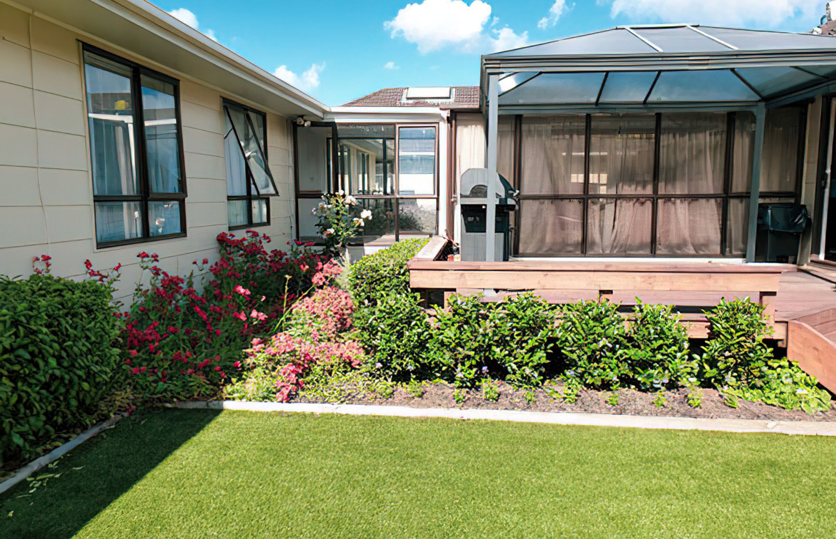 Takanini Courtyard