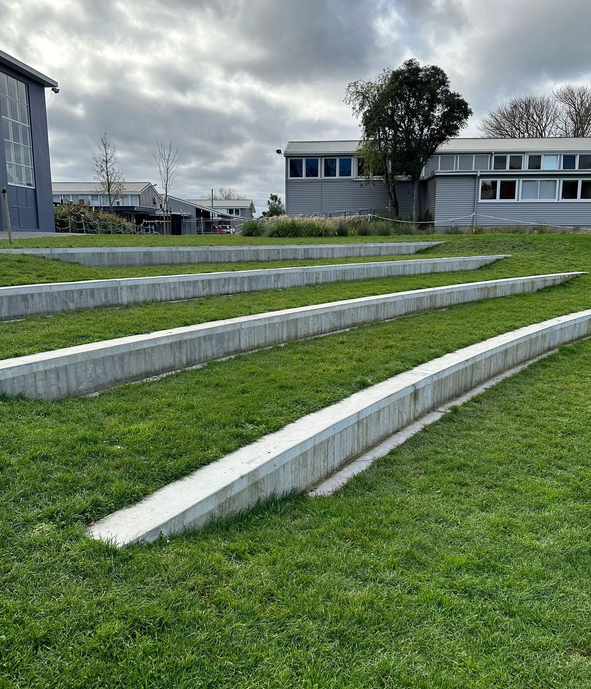 concrete-grass-terraces.jpg