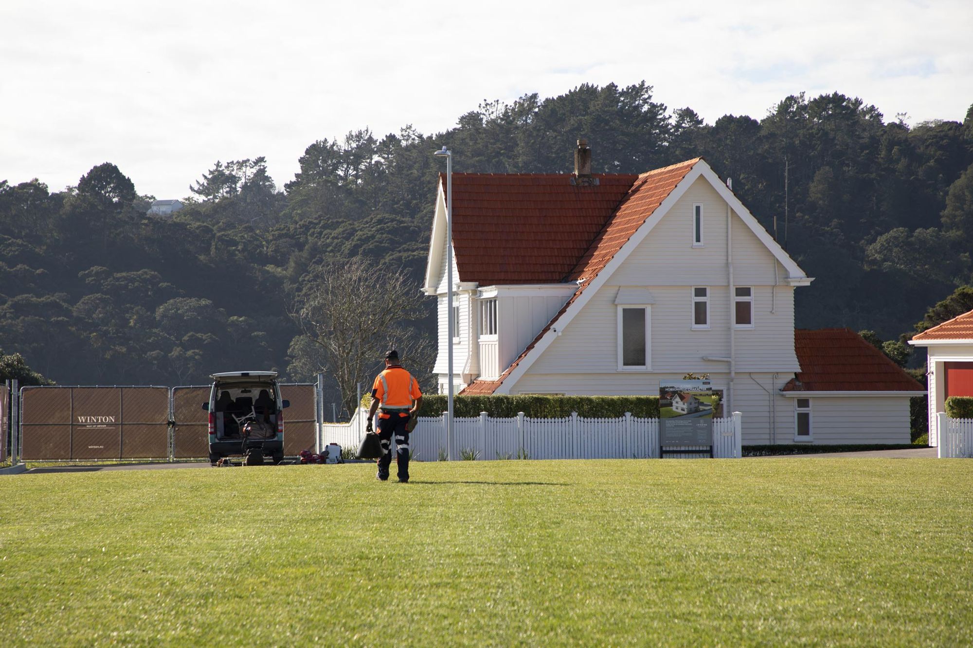 hobsonville-point-commercial-garden-maintenance-182A4408.jpg