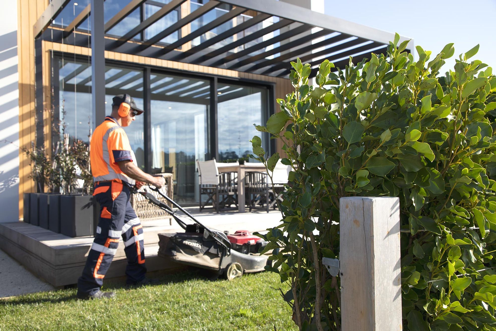 hobsonville-point-commercial-garden-maintenance-182A4450.jpg