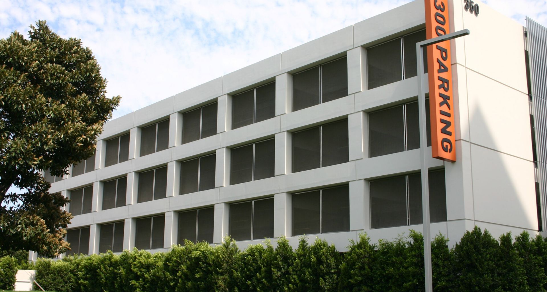 Mesh Facade Design for Parking Garages banner