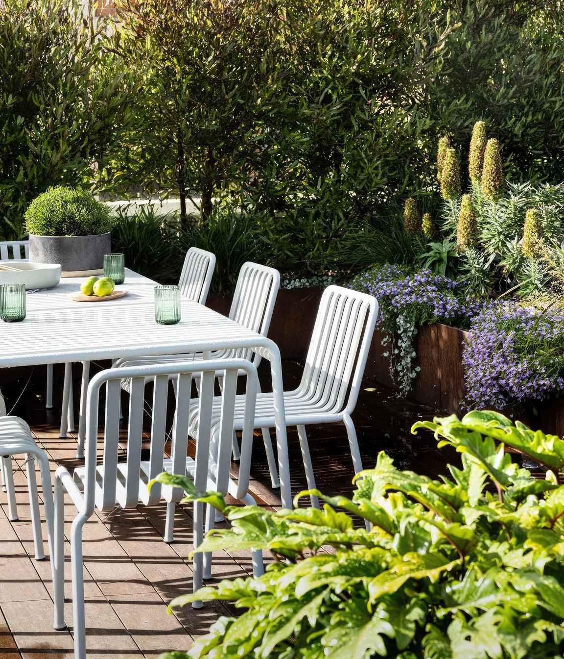 upADAMROBINSONDESIGNLandscapeDesignRooftopGardenSydneyPyrmont4210-fix-standard-scale-200x.jpg