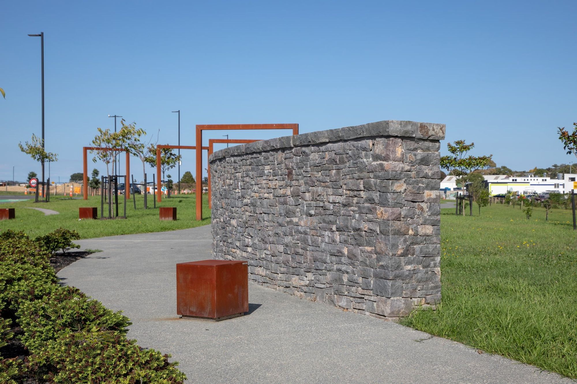waiata-shores-entrance-182A1182.jpg