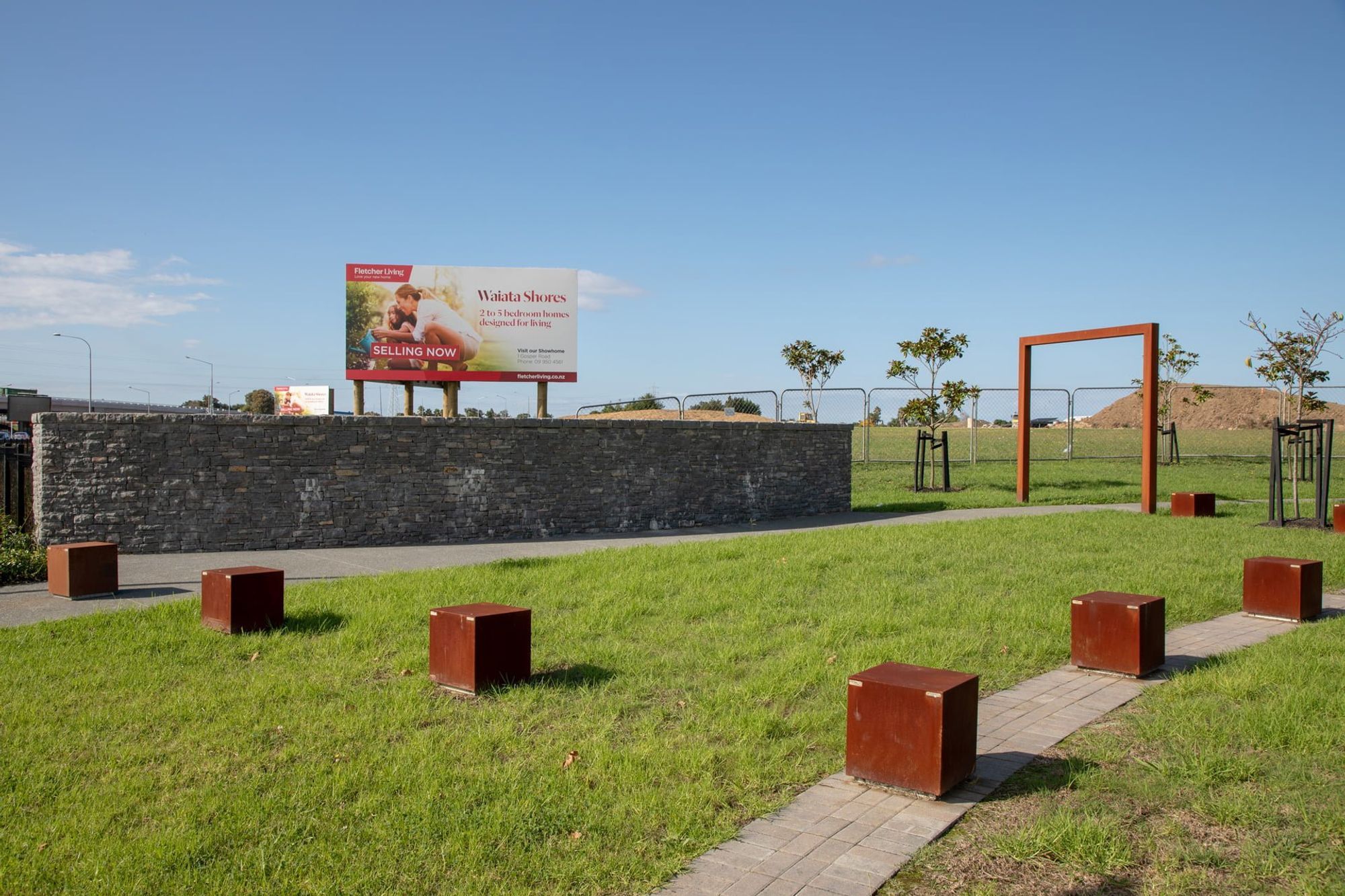 waiata-shores-entrance-182A1184.jpg