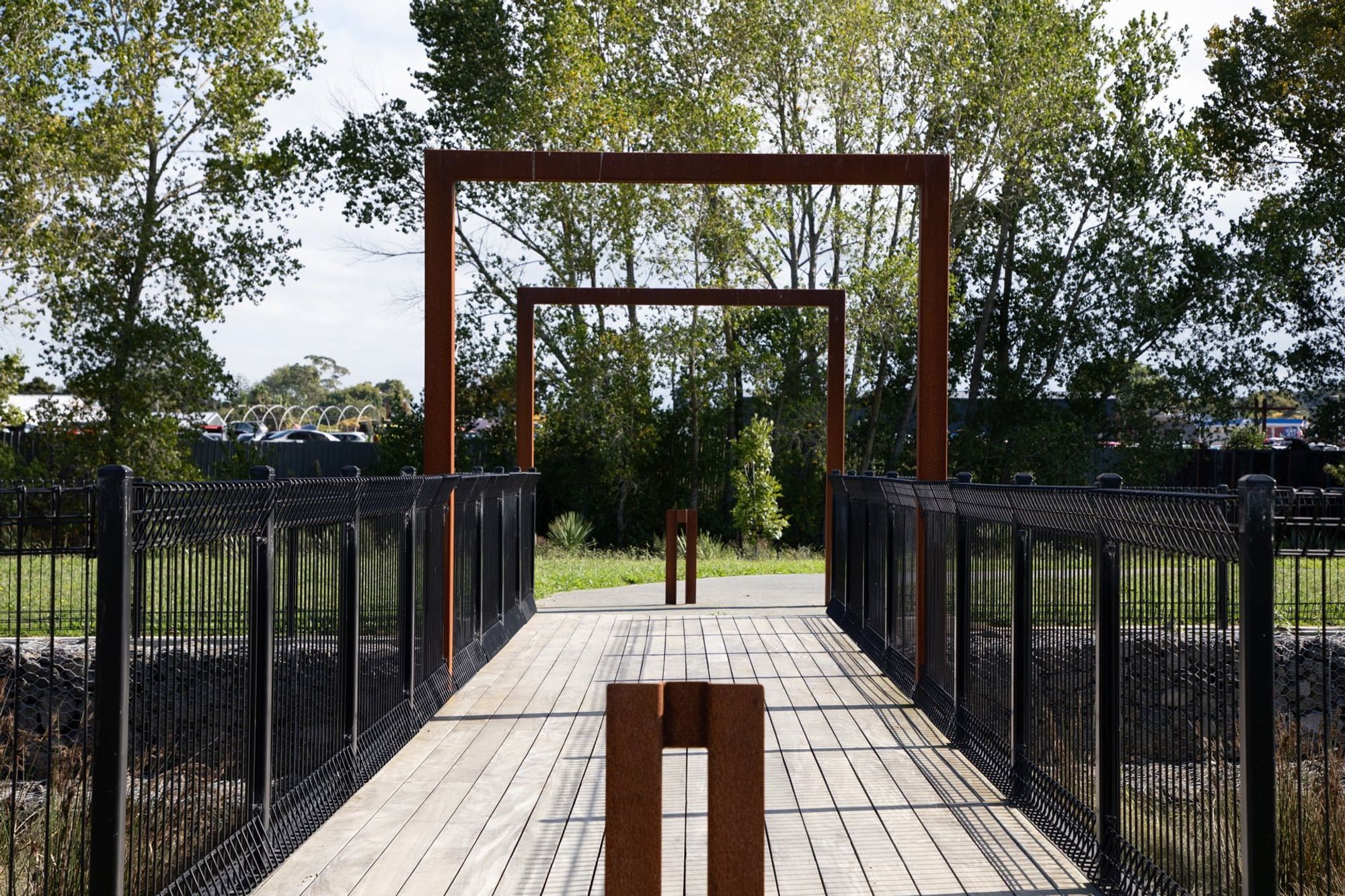 waiata-shores-stormwater-pond-182A1172.jpg