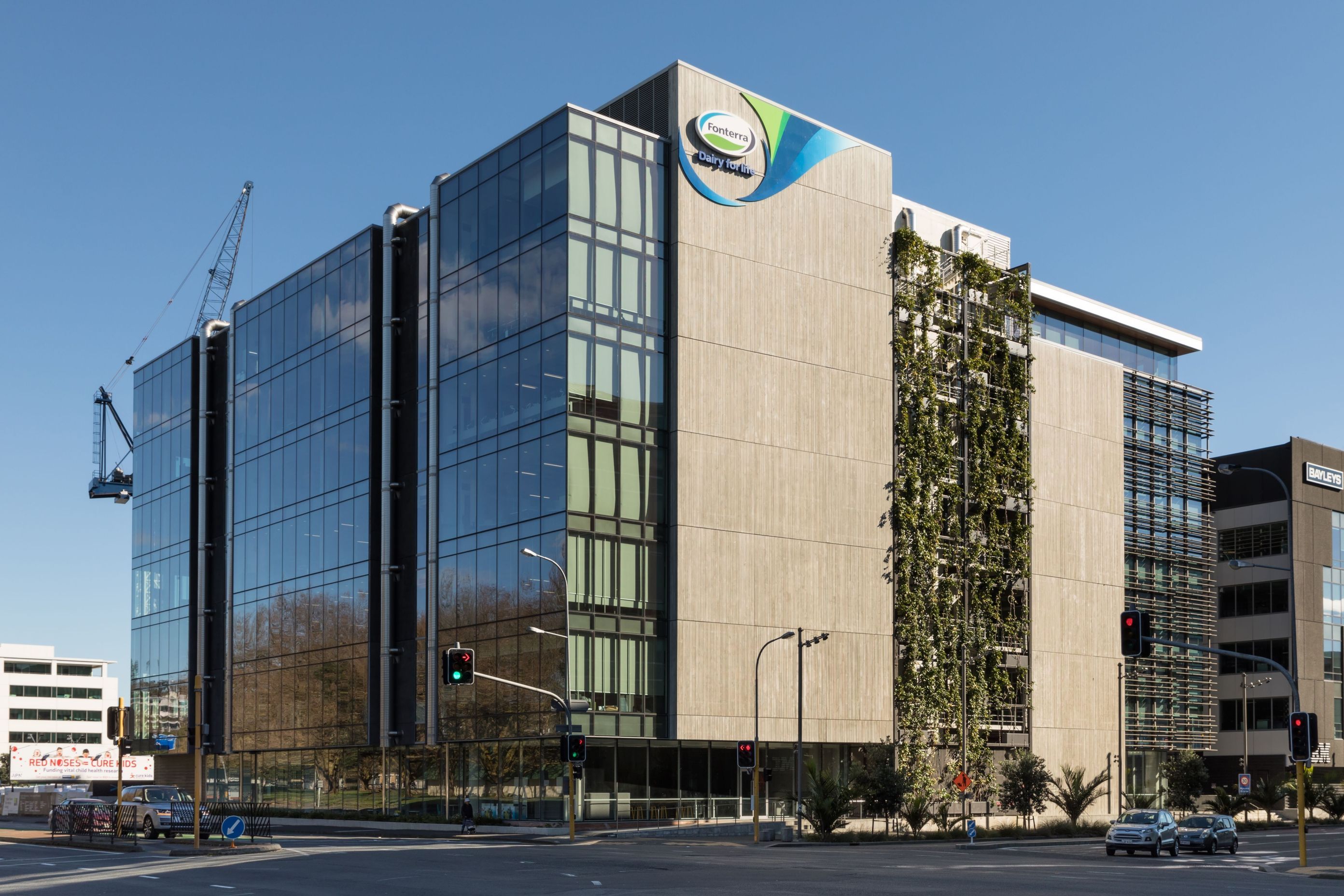Fonterra foliage growing wires, Auckland Central