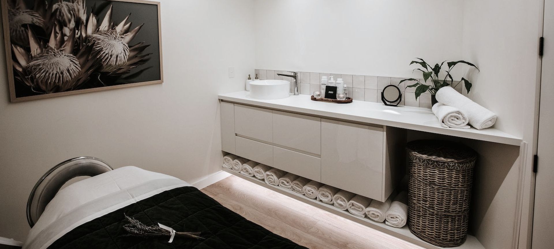 Pure Beauty Therapy, Wanaka banner