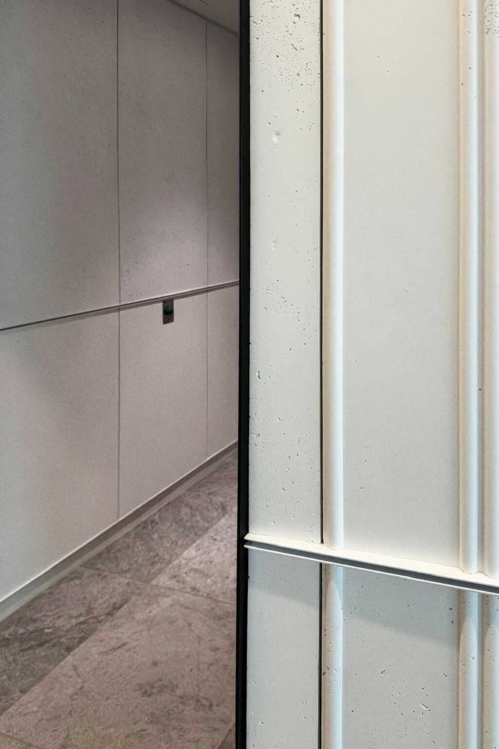 floor-to-ceiling-wall-panels-1-Milan-Stonini-1152x1536.jpg