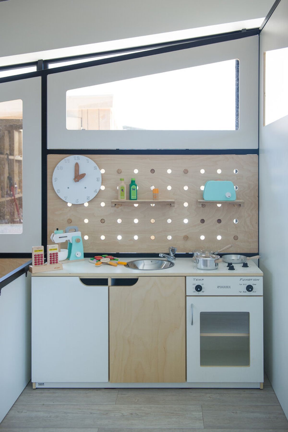 interiors-commercial-.jpeg