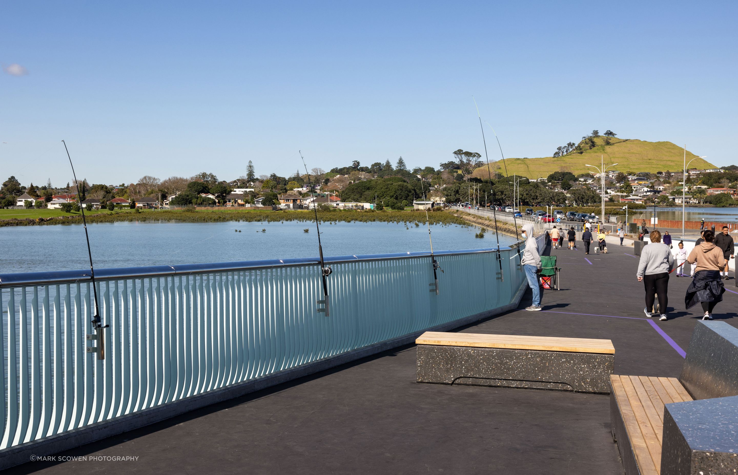 Ngā Hau Māngere Bridge