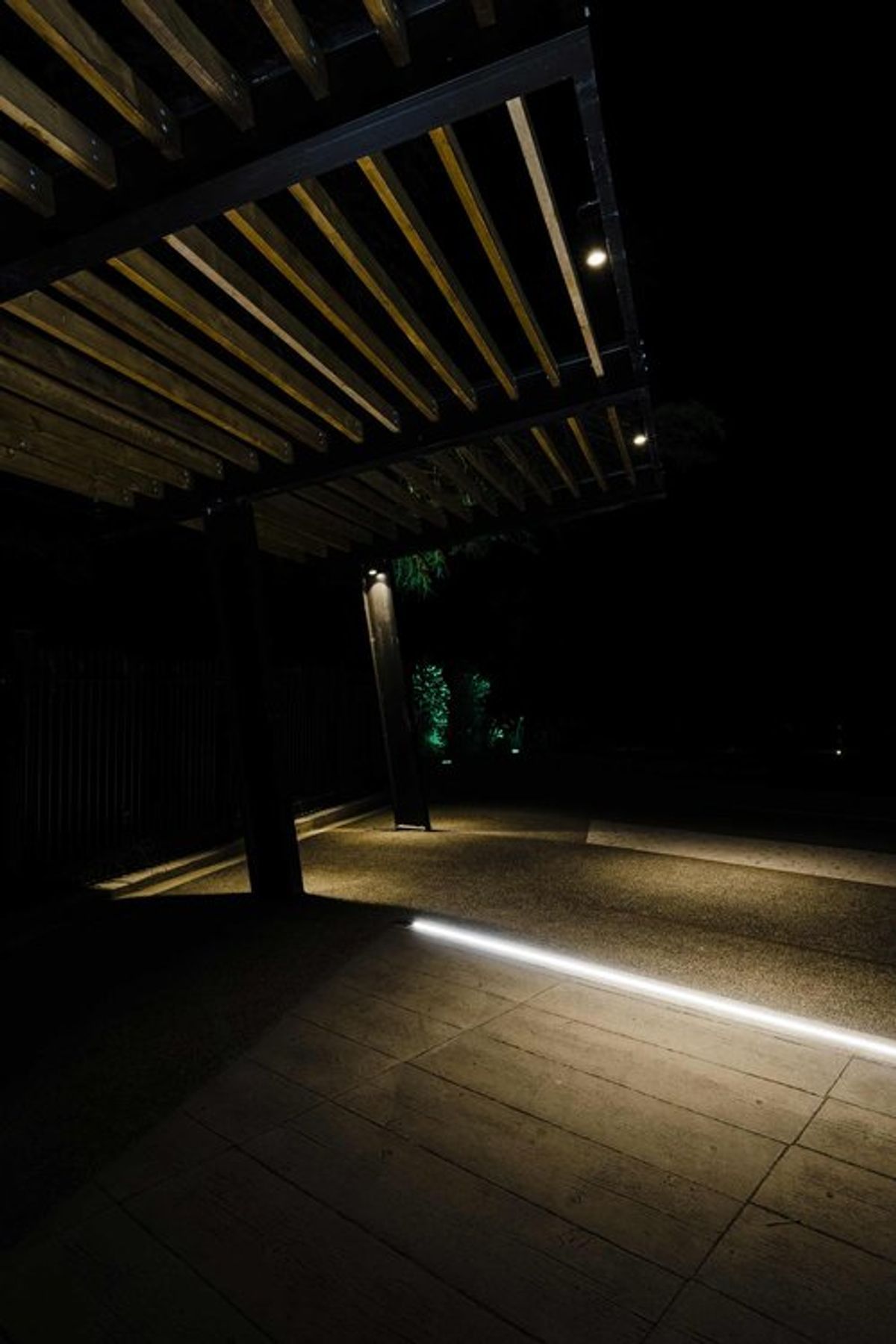 Victoria Esplanade Walkway