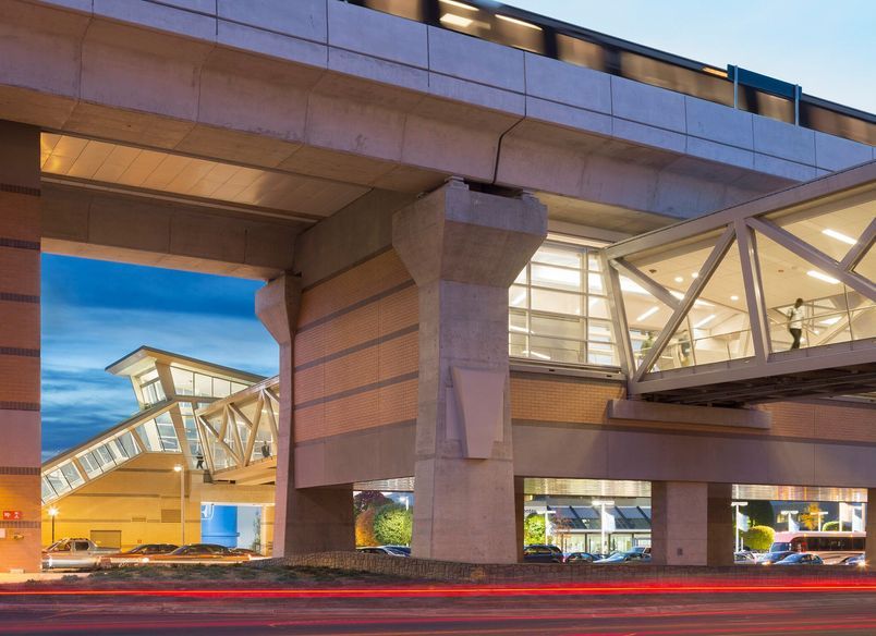 Metrorail Walkways with Wire Mesh Walls