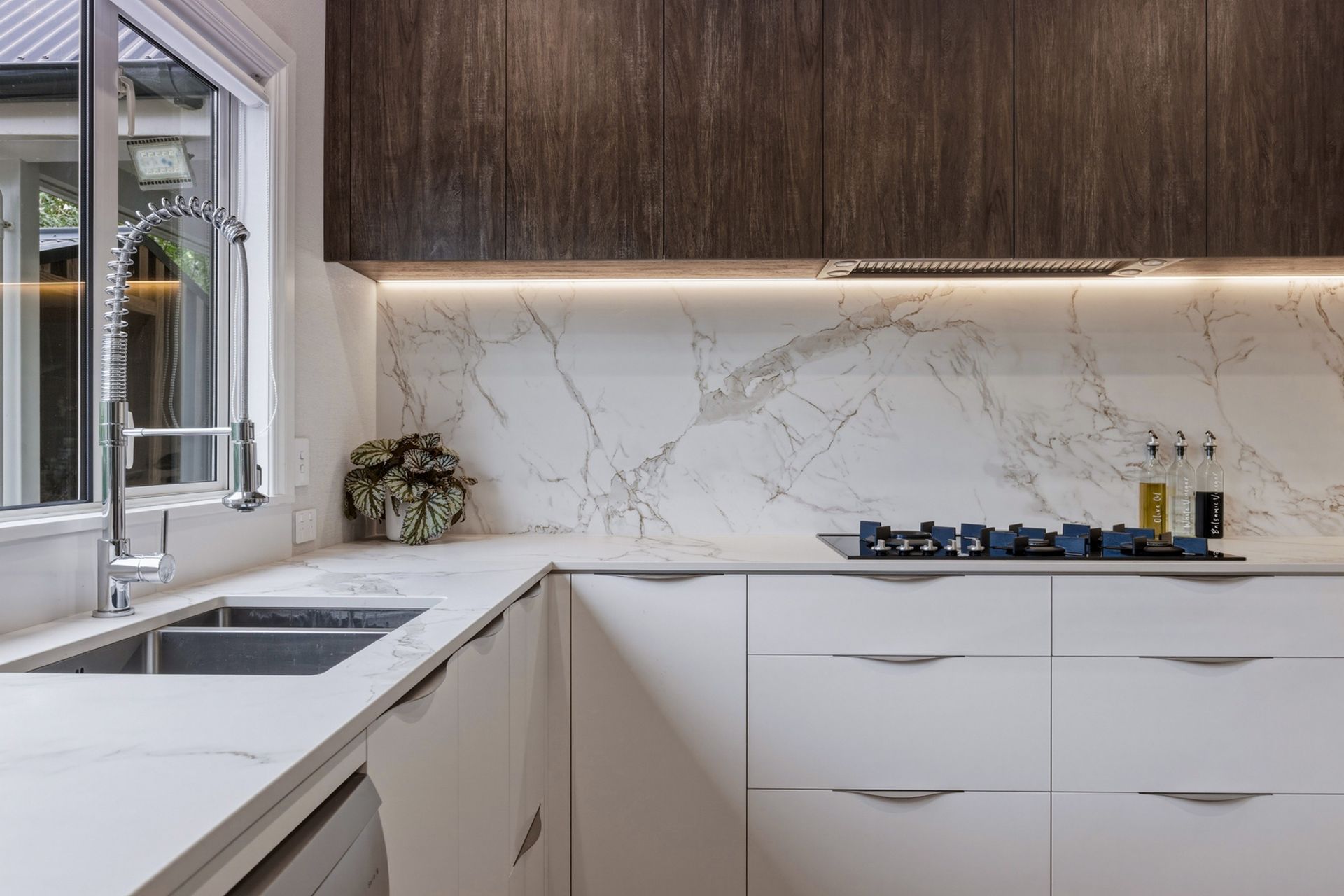 025Open2viewID606123-ModernAgeKitchens.jpg