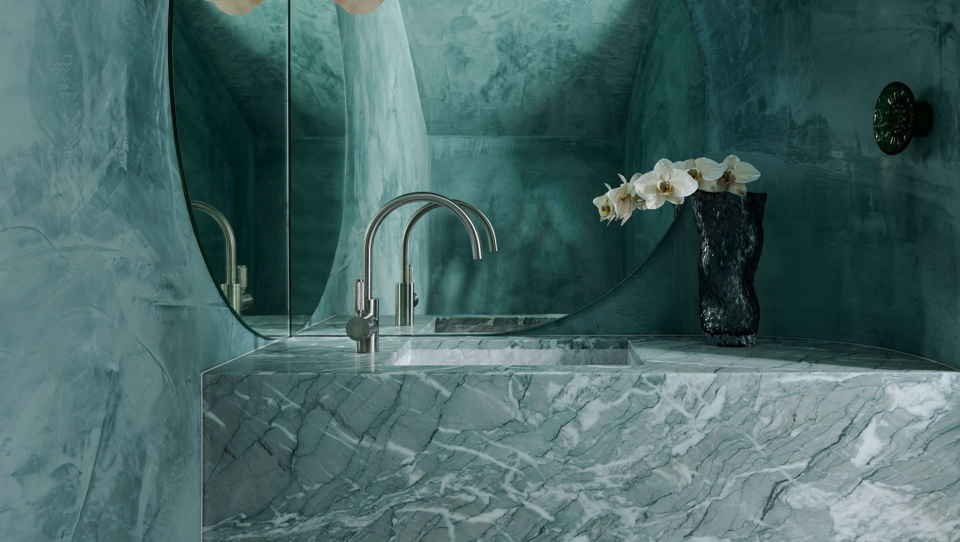 Mirror Image | Project of the Month banner