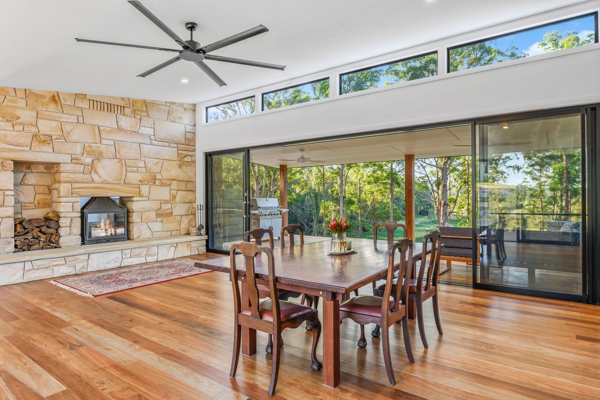 ##Britinya, QLD (Seguin Multivision 8000 2 Sided)