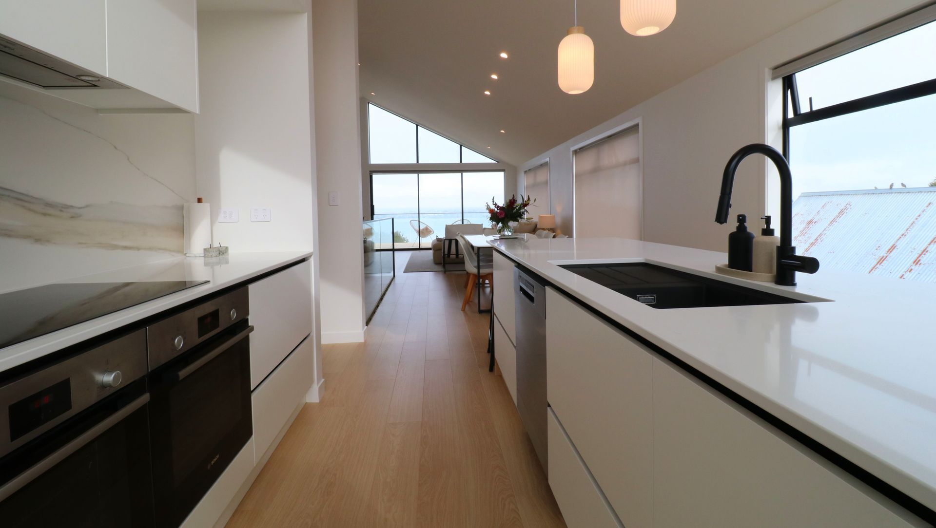 Dream View with White, wood + Calacutta Gold banner