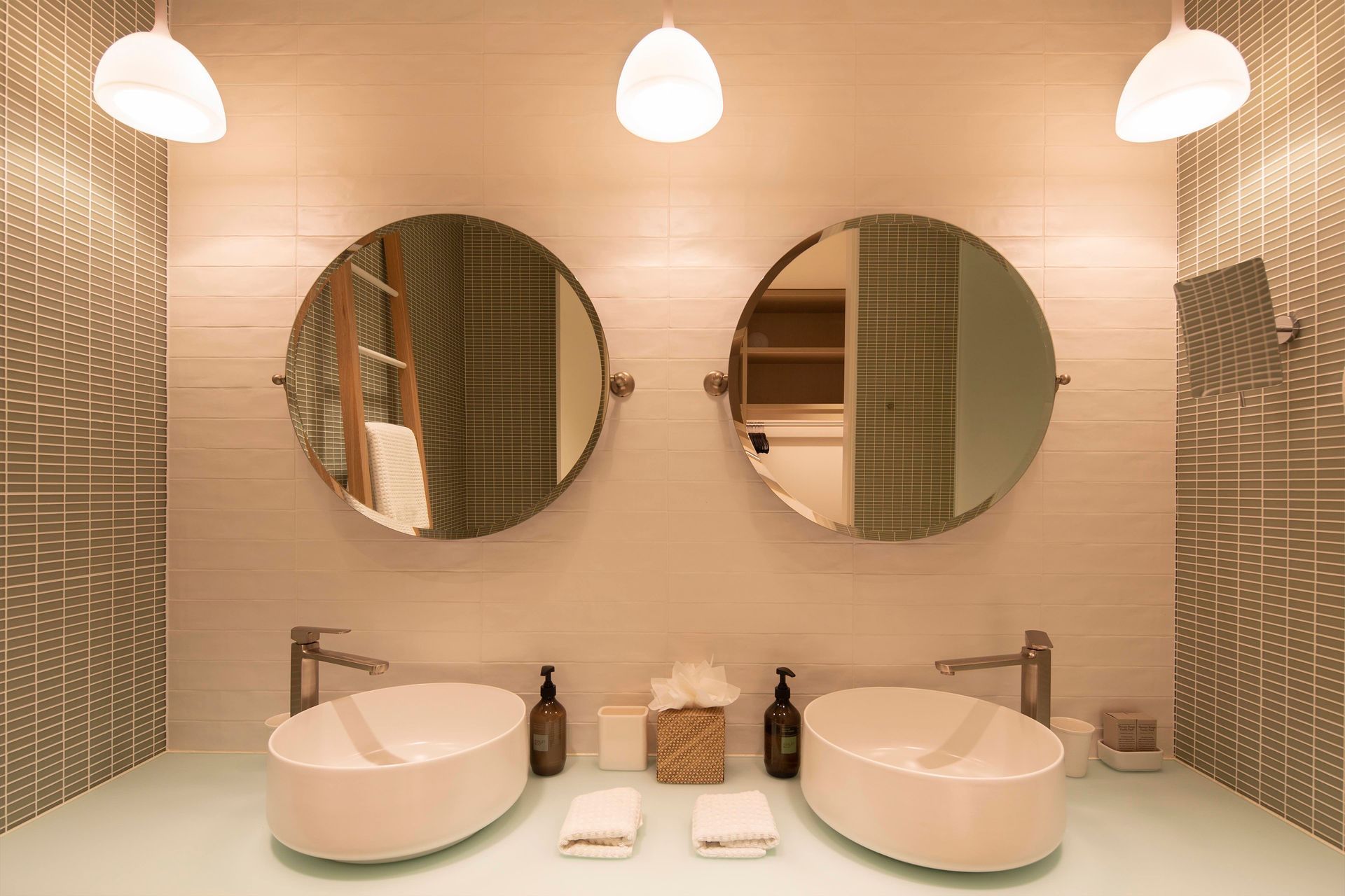 Lake Hayes | Virginia Fisher Design