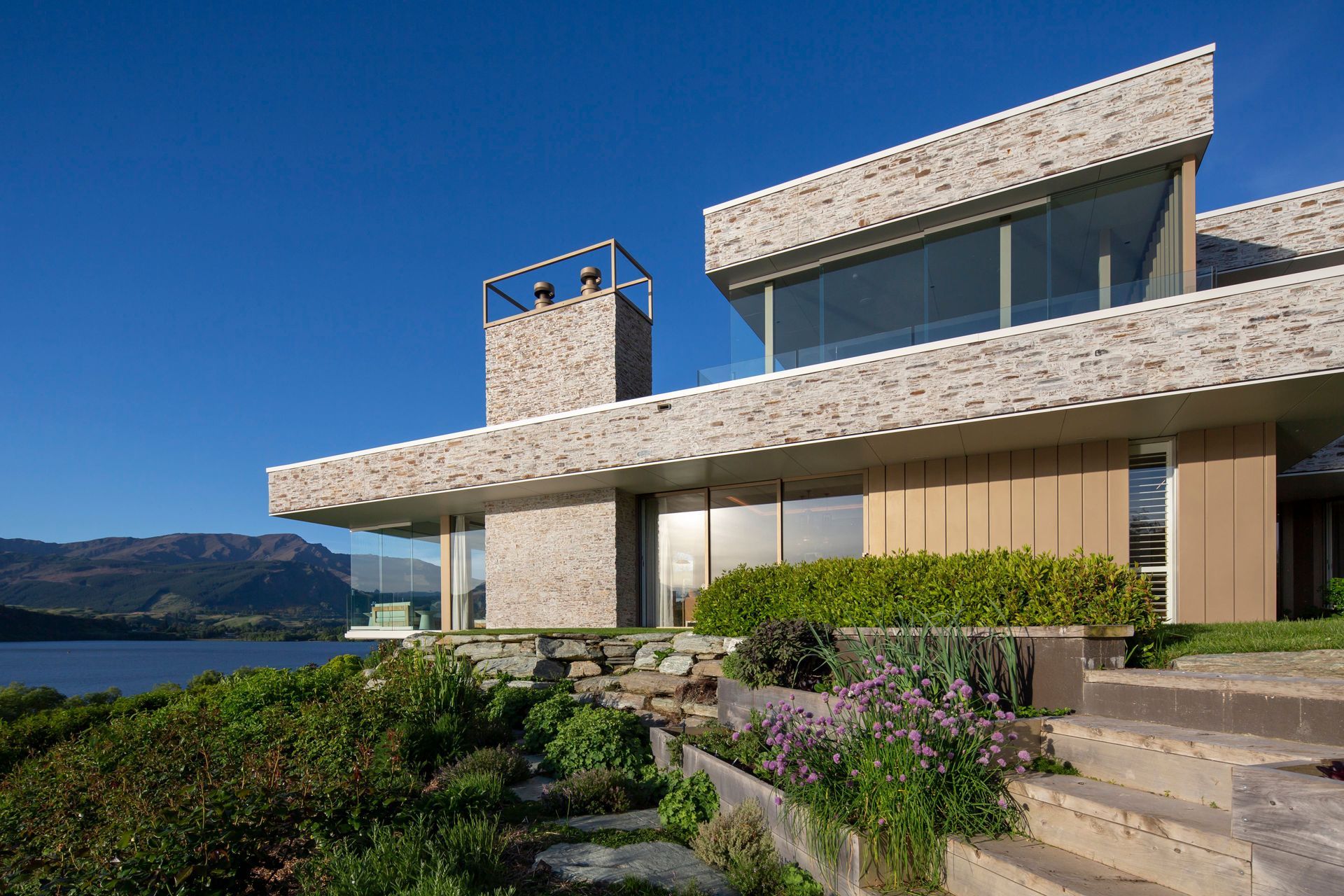 Lake Hayes | Virginia Fisher Design