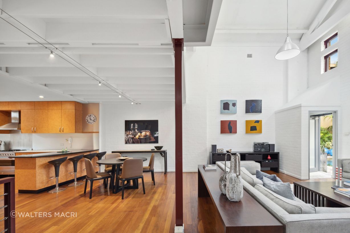 2GilpinStreetCamperdownHighLivingDining3-v3.jpg