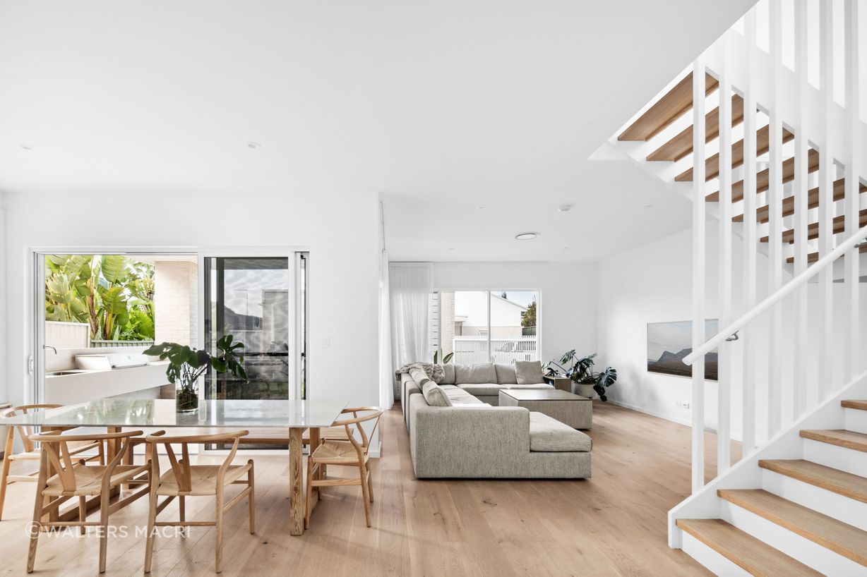 68KareenaRoadMirandaHighLivingDining1.jpg