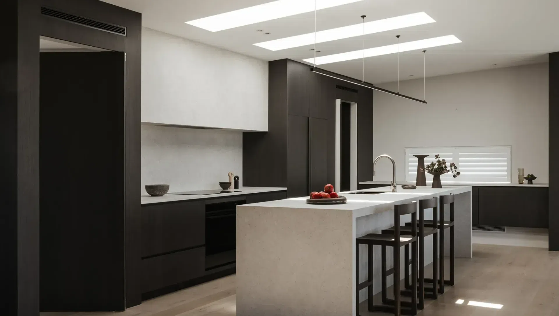Pipi Road banner