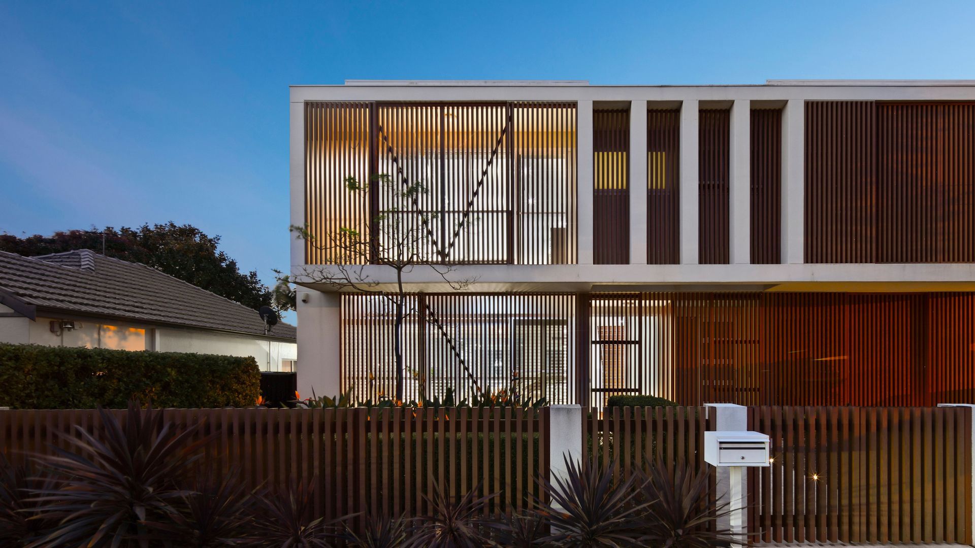 Cabarita Road, Concord banner