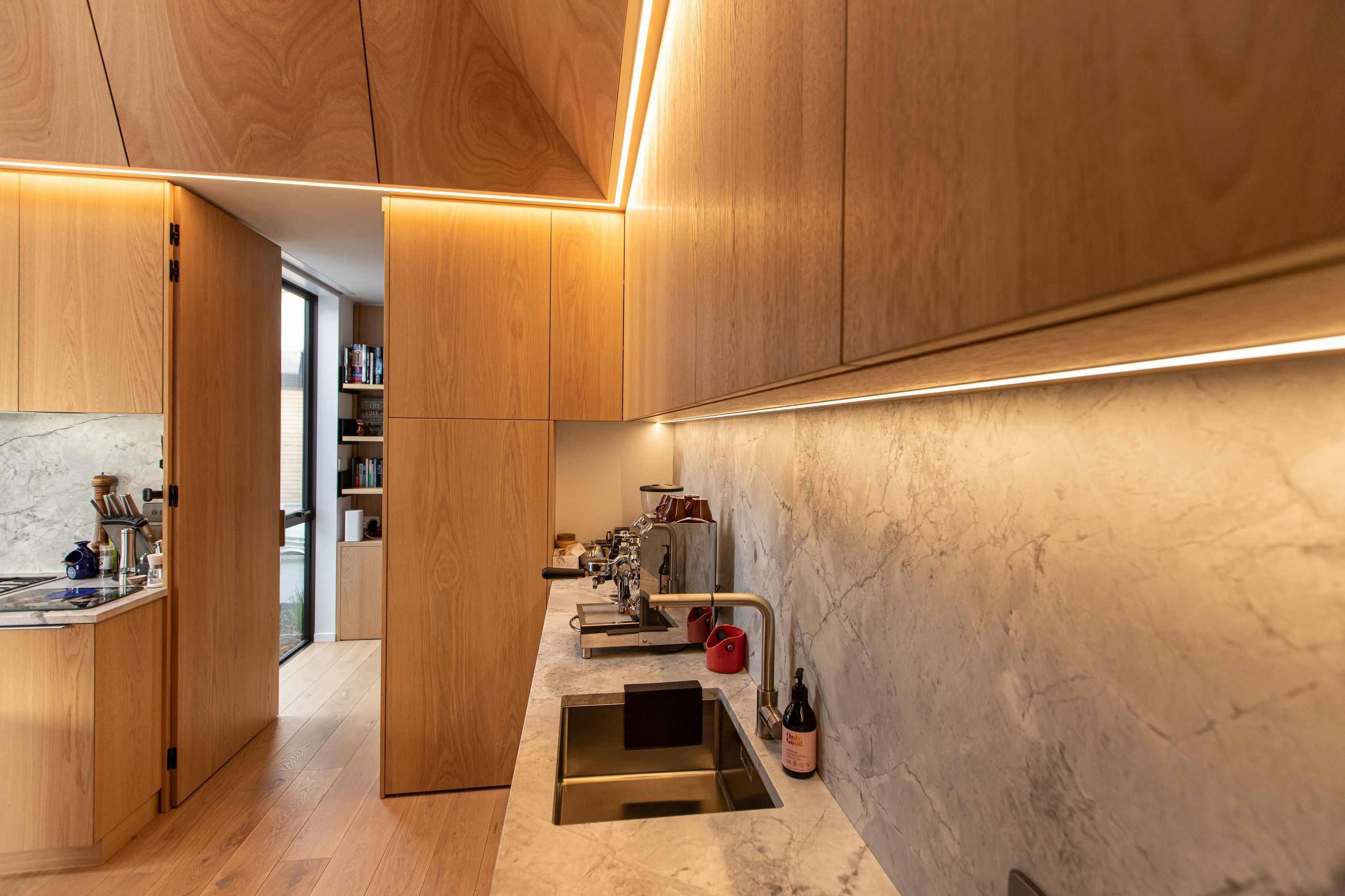 Hills Road Residence