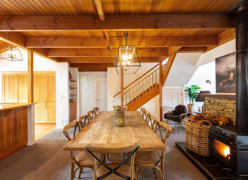 Windsor Place Black Beauty