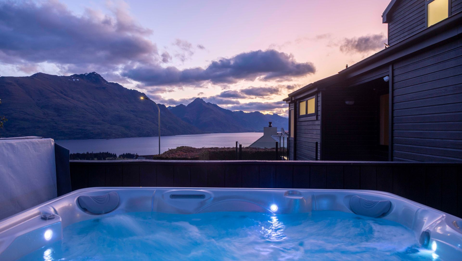 Windsor Place Black Beauty banner