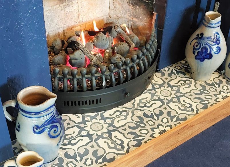 Fine Art and  French Antiques