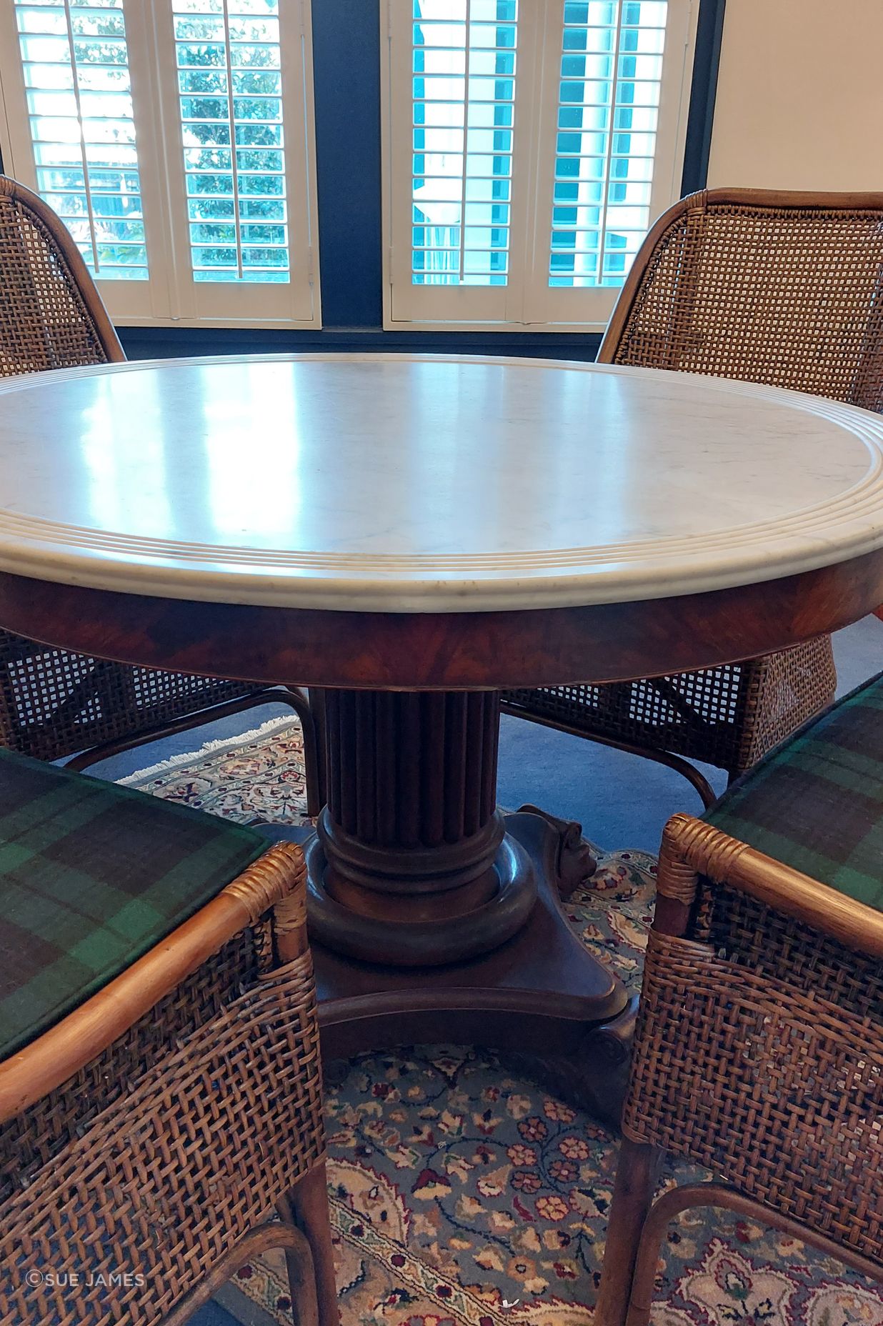 French antique table