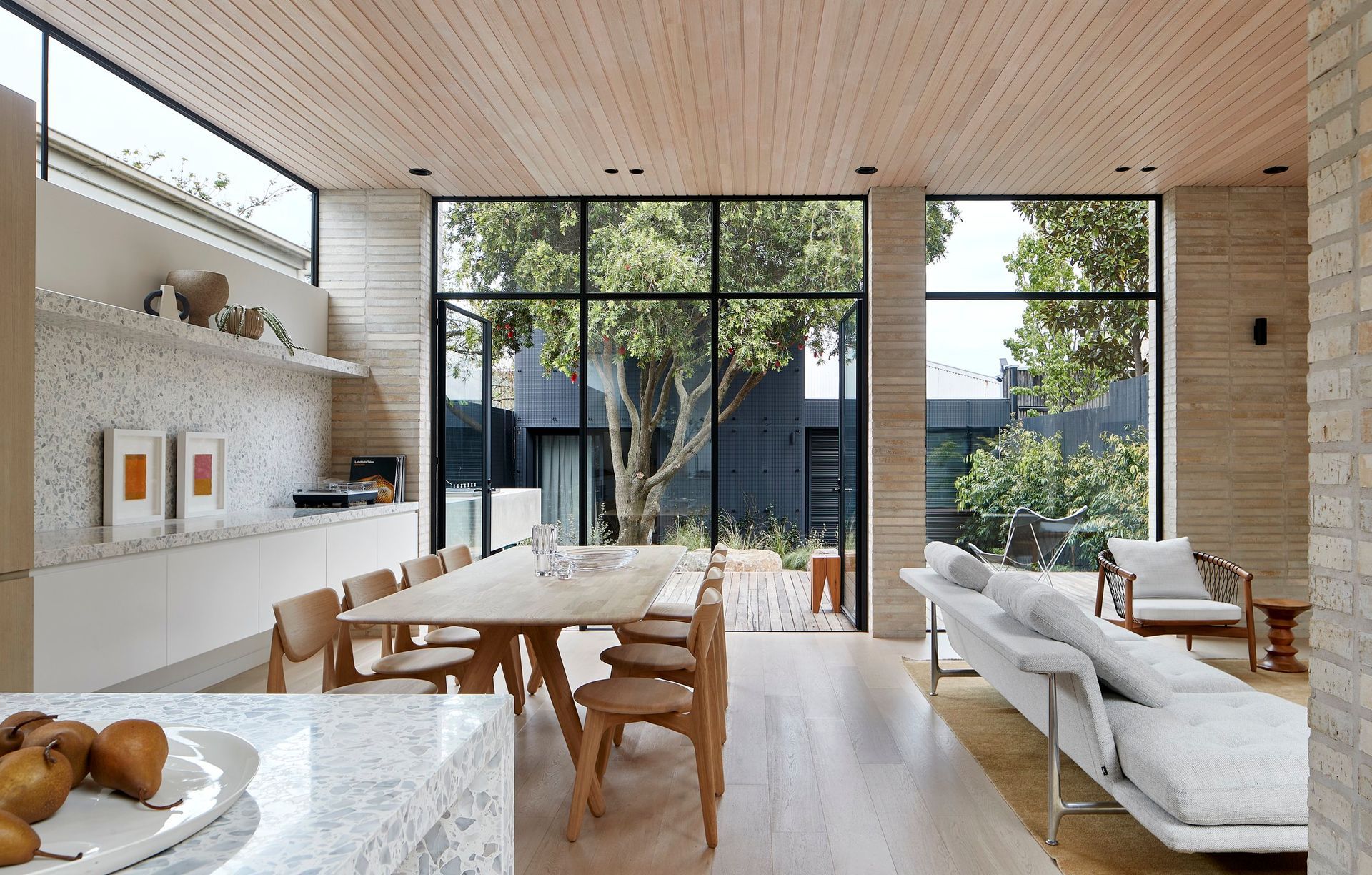 Clifton Hill Courtyard House