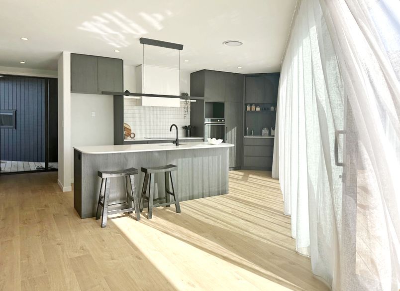 Black Birch ply with rounded Stone tops