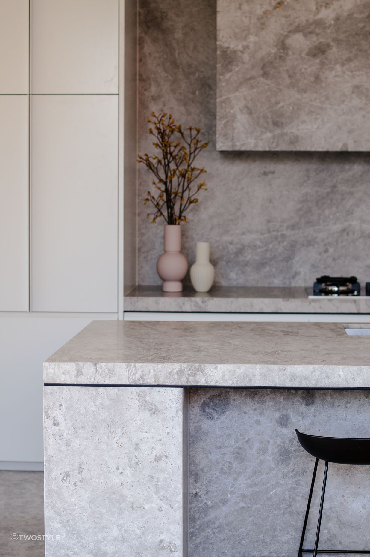 Brighton Apartment 02